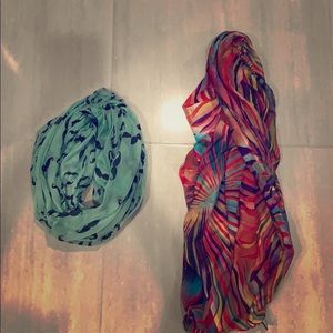 Bundle of scarves